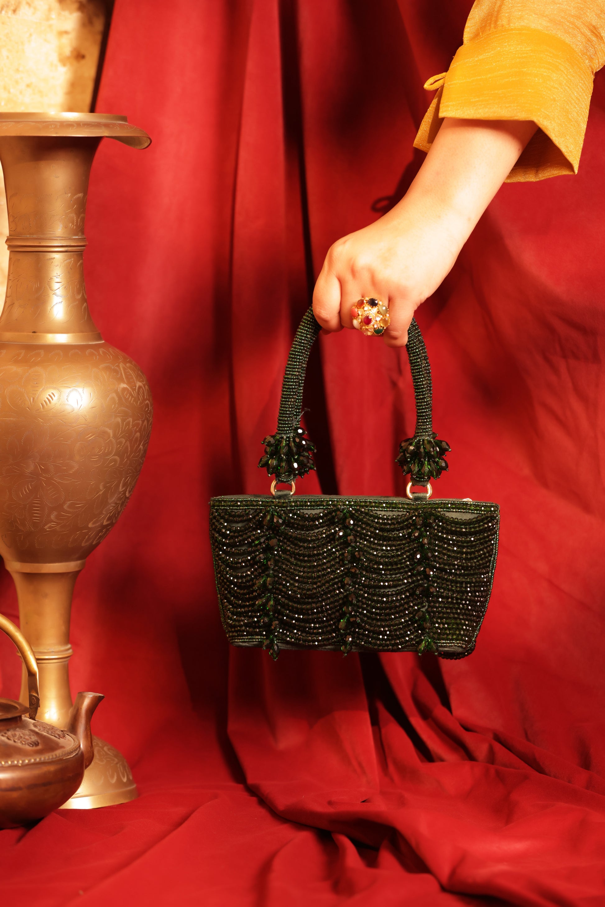 Saree and lehenga accessory with sparkling rhinestones for wedding events