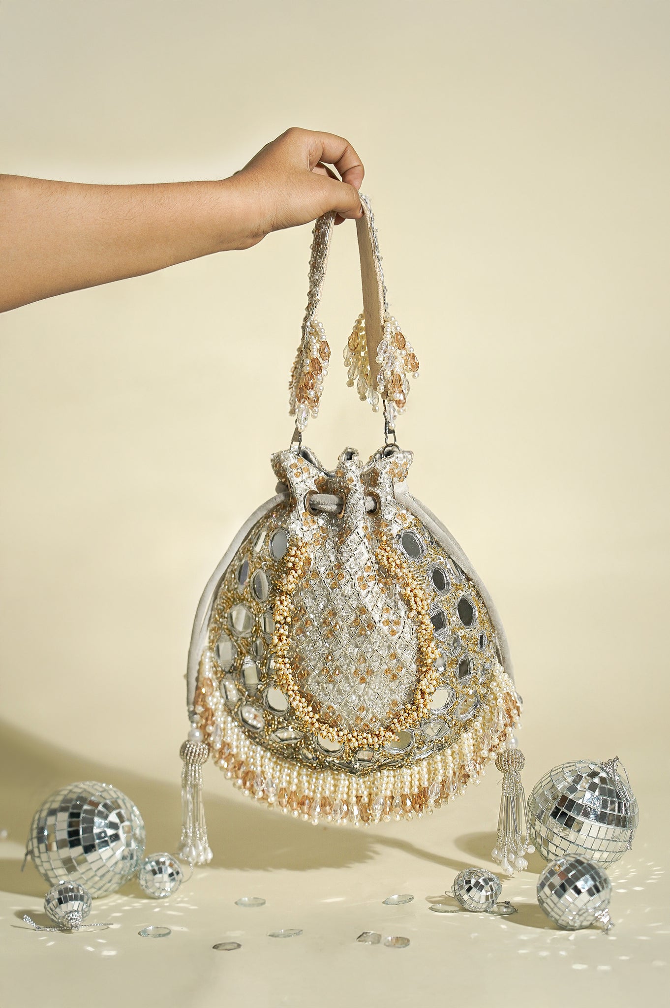 Noor-E-Chand 