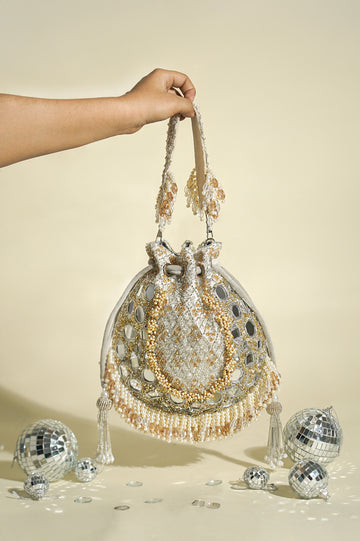 Noor-E-Chand 