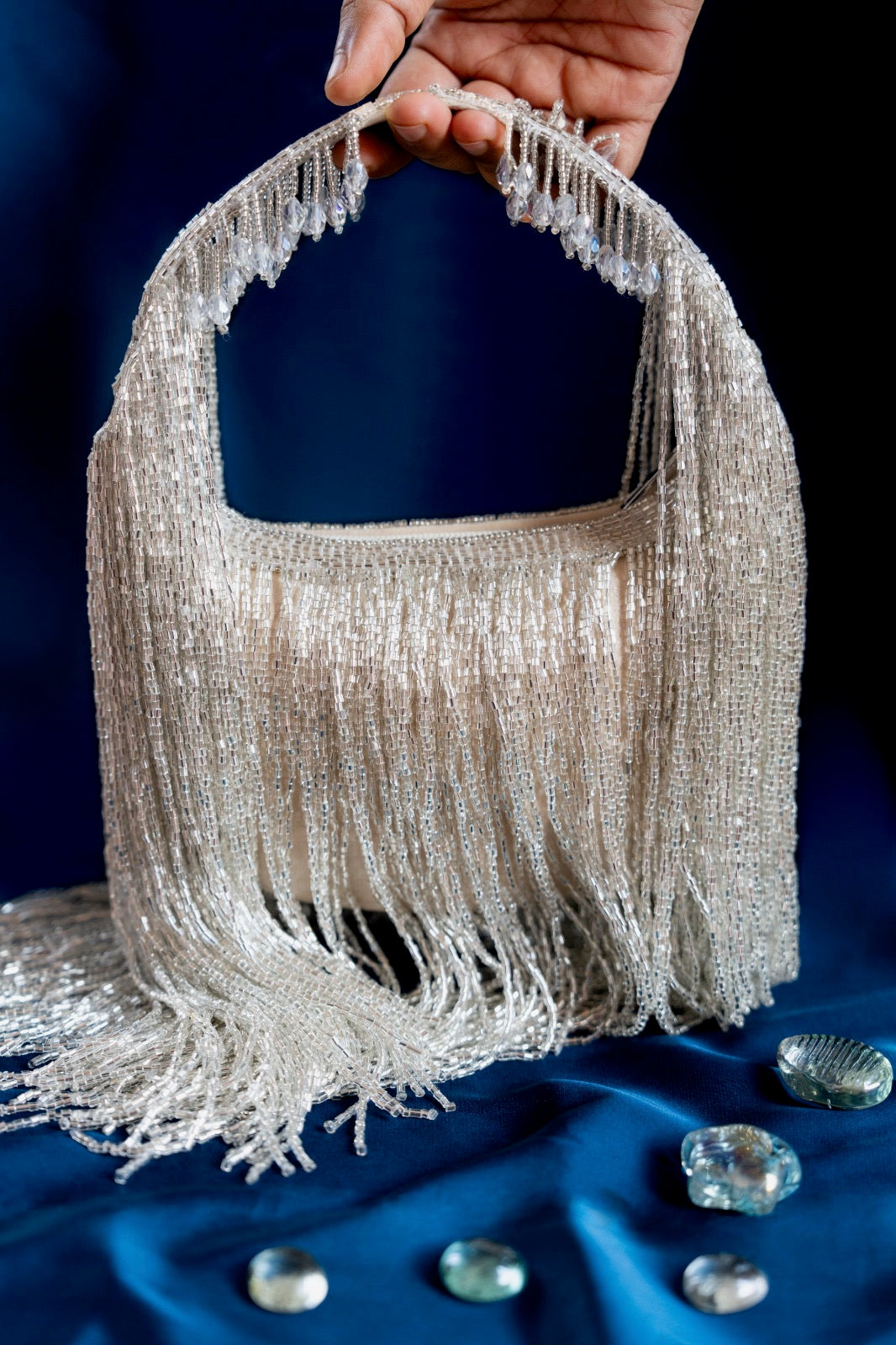 Tranquil Tassels silver